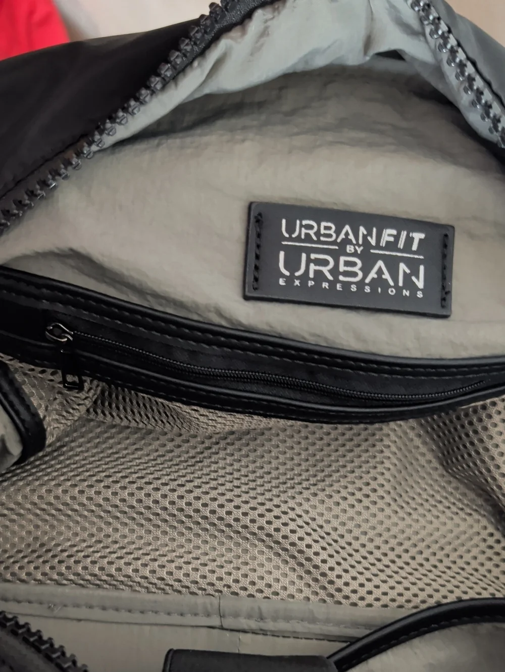Urban Expressions Black Puffer Bag